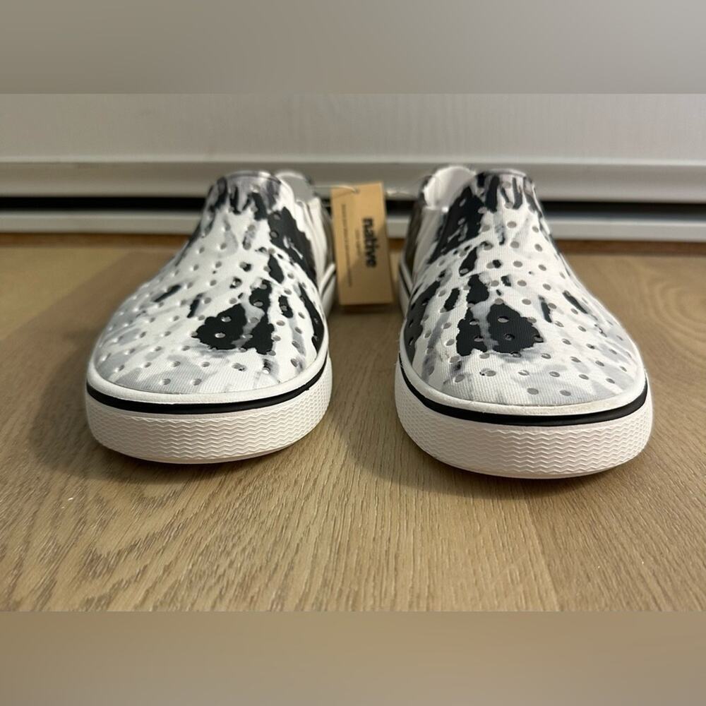 NWT Kids Sz J3 Native Jefferson Print - Shell White / Grey Tie Dye - Picture 9 of 9